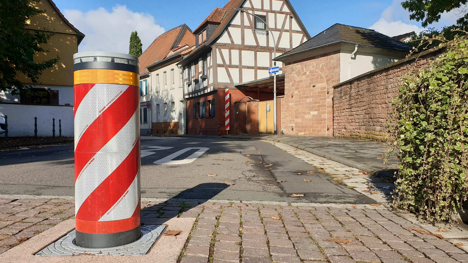 Die Polleranlage am Obertor wird während des Herbstmarkts zeitweise geschlossen und regelt dann die Zufahrt zur Innenstadt.
